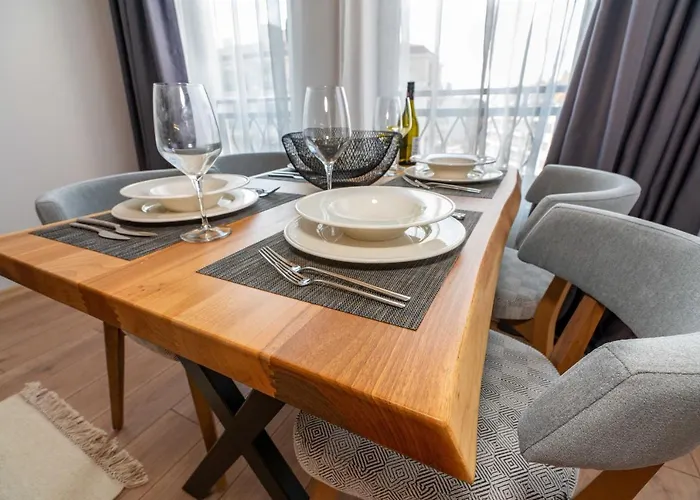 アパート Seaside ポモリエ